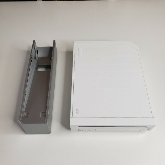 Nintendo Wii Gaming Console Sensor +Cords + U Draw Studio White RVL-001(USA) - Picture 5 of 8